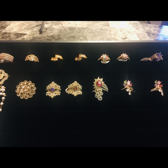 Desi dress and gold plated jewlery - Picture 8 of 10